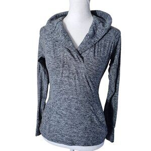 Beyond Yoga Women's Pullover Athletic Top Pockets Button Neck Detail sz XS Gray